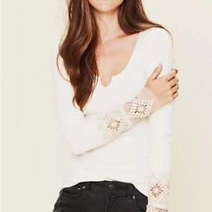 SOLD-NWT Free People Kombucha Crochet Sweater Cuff Thermal Ivory L